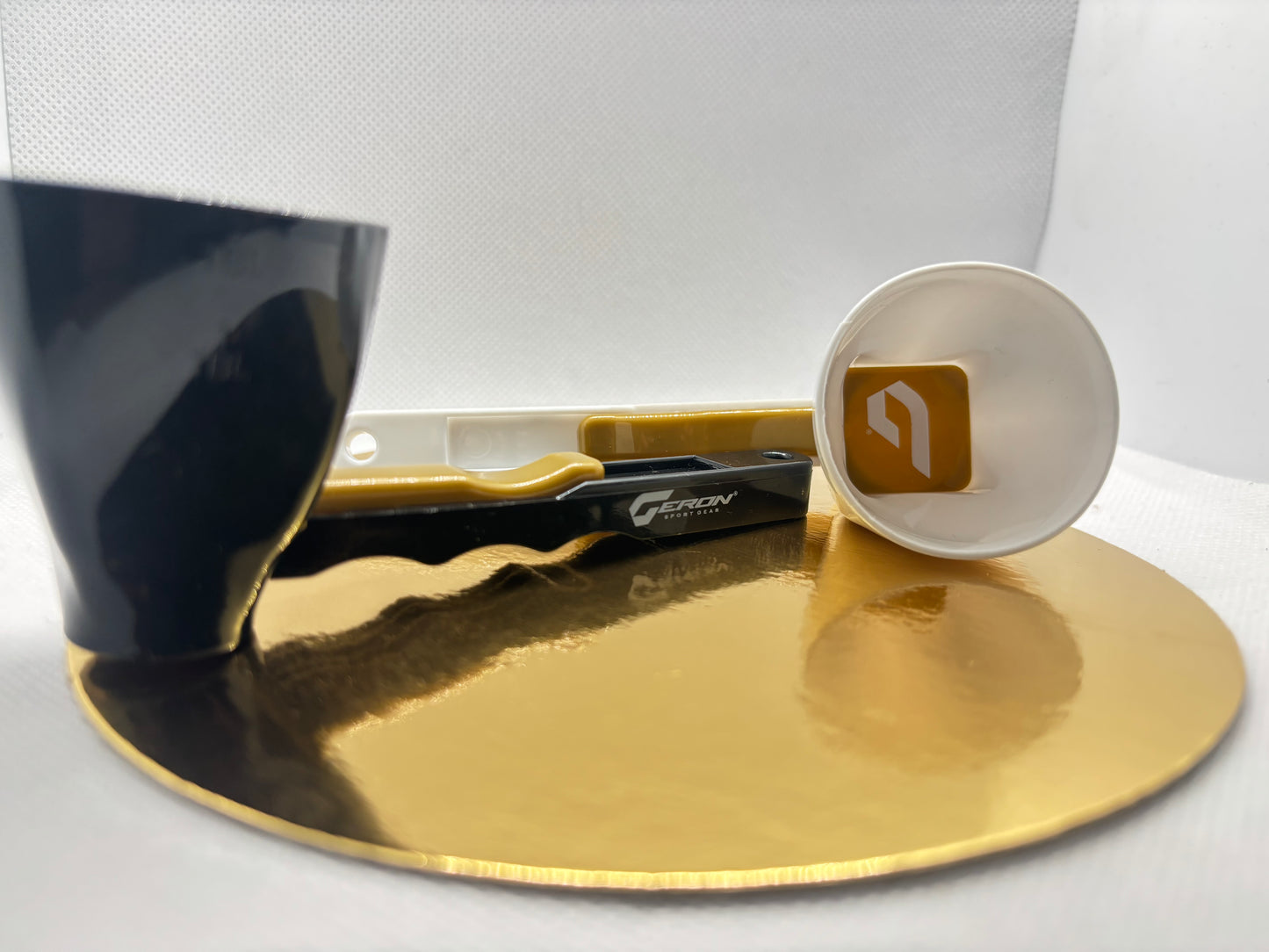 Geron Precision Flow Scoop™