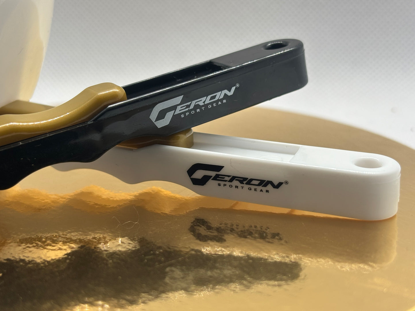 Geron Precision Flow Scoop™