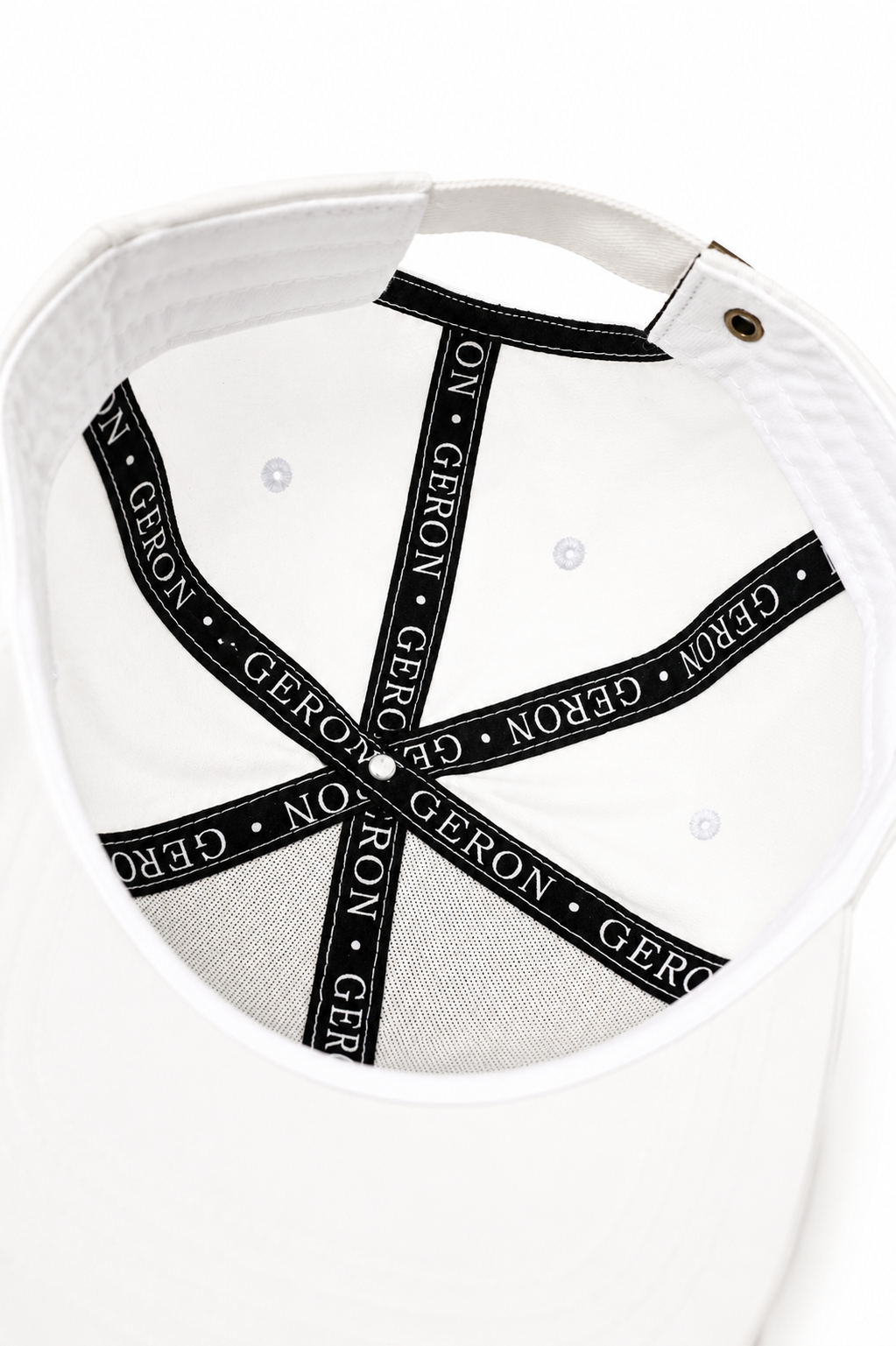 GERON Premium Cap – White Gold Edition